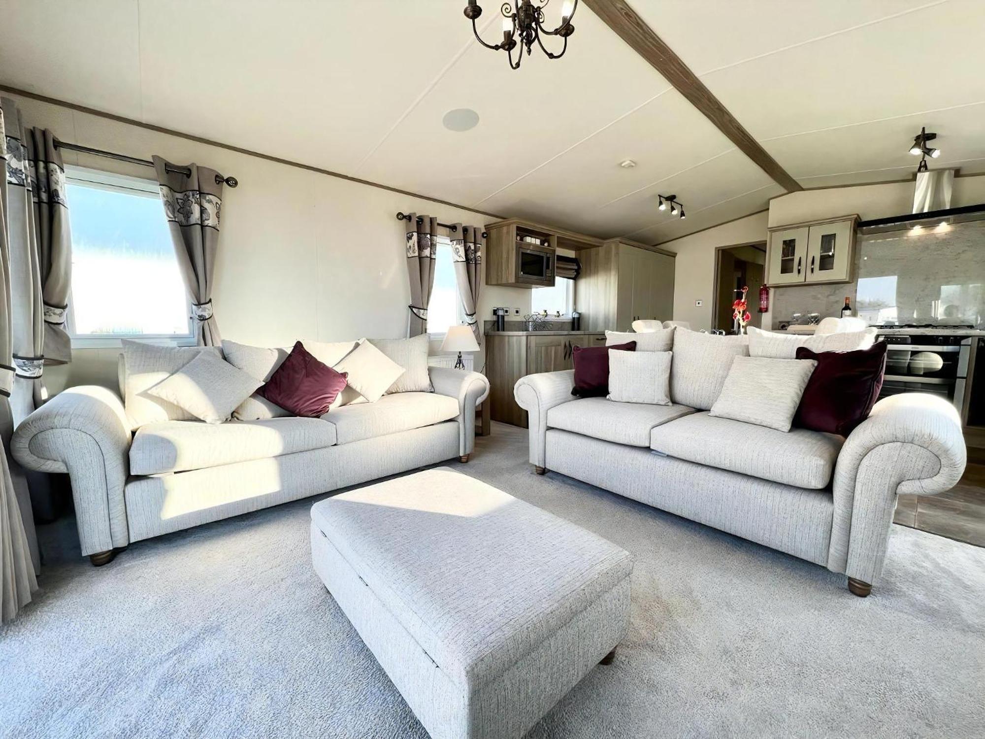 Stunning Caravan With Full Lake View At Southview Holiday Park Ref 33004Ml Skegness Eksteriør billede